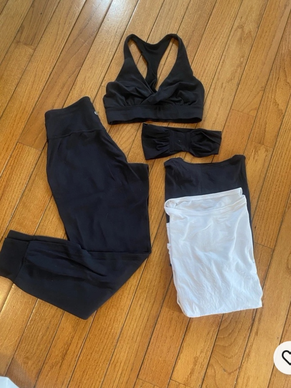 Lululemon bundle size 6 align jogger pants oversized shirts sports bra headband